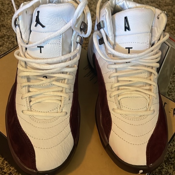 Nike Women's Air Jordan 12 Retro A Ma Maniere White Burgundy DV6989-100 US 6 - Picture 3 of 10